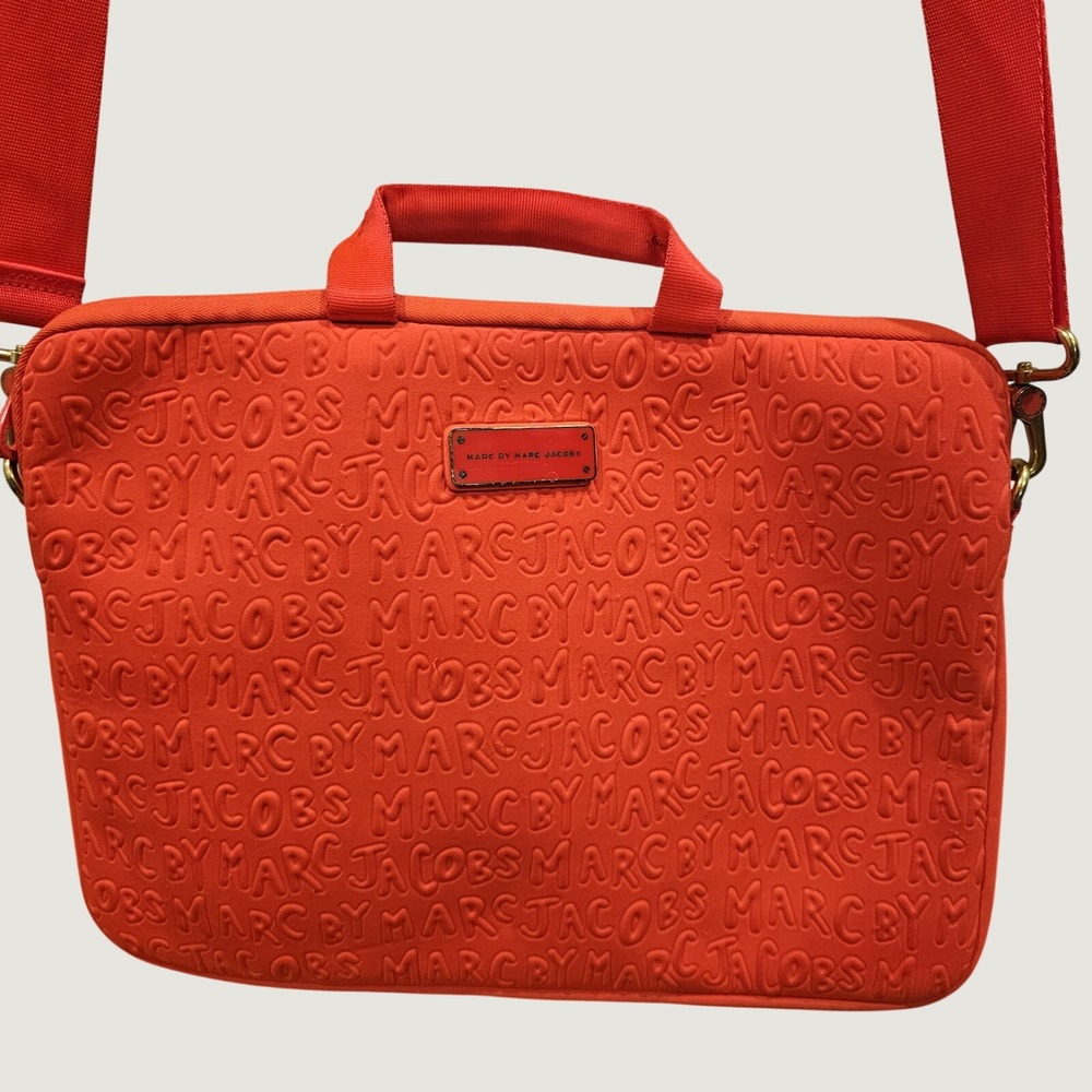 Marc jacobs Coral Pink Laptop Bag Logo Pink 15x11